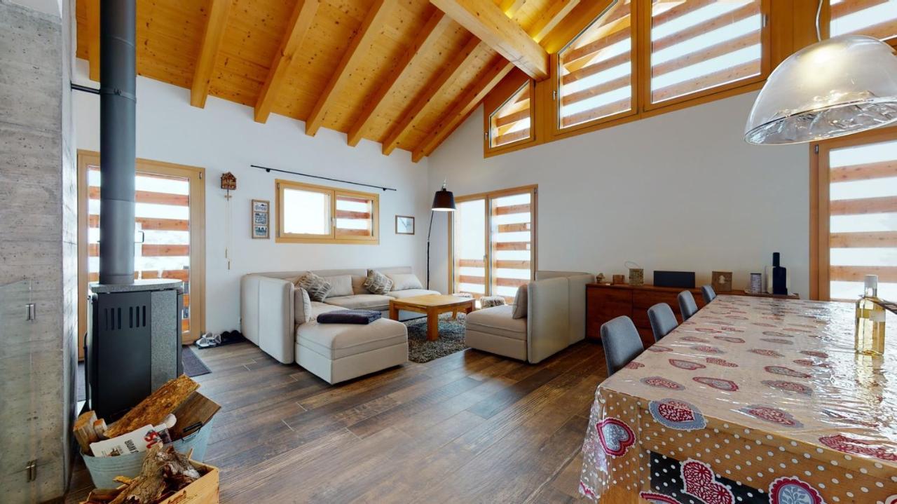 Modern Surrounded By Nature In Chalet *