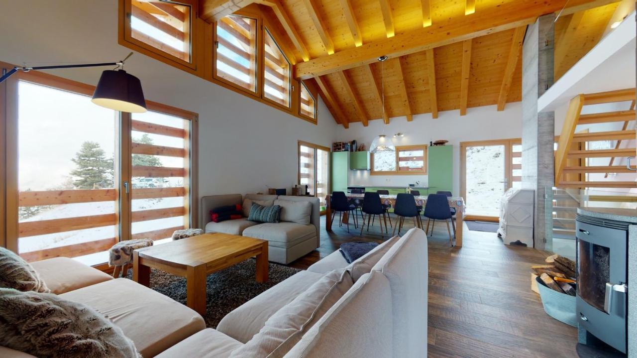 Chalet Modern Surrounded By Nature In