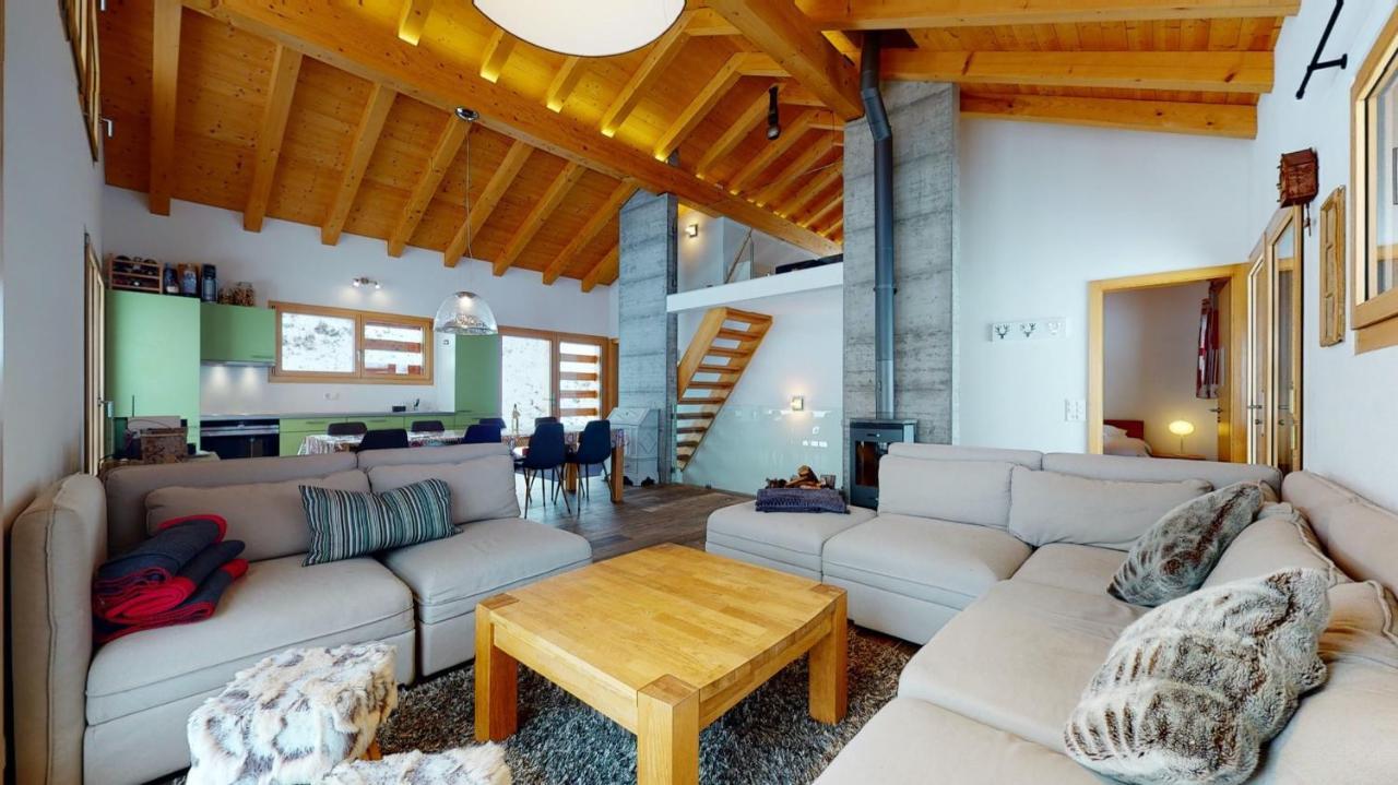 Chalet Modern Surrounded By Nature In